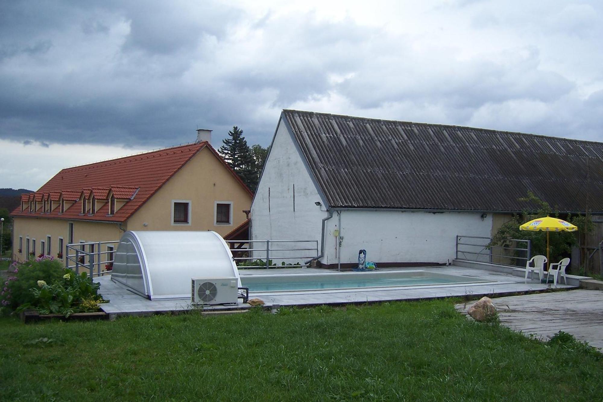 Penzion U Krumlova Srnín エクステリア 写真